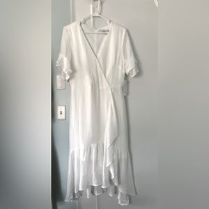 Perfect condition beautiful white dress